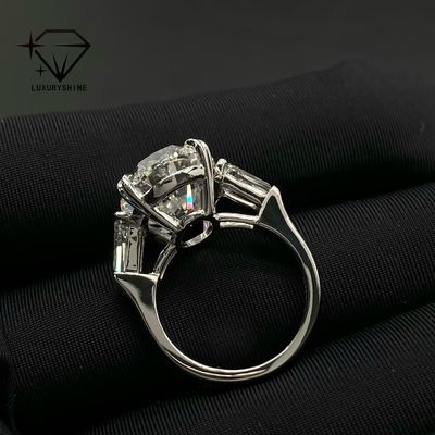 جودة خاتم سوليتير من الذهب الصلب عيار 18 قيراطًا مرصع بماسة صناعية بيضاوية الشكل من Luxuryshine بقطع VVS/VS بوزن 10 قيراط مع شهادة IGI للمجوهرات المخصصة مصنع