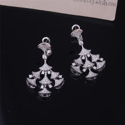 جودة Roma High Jewelry أقراط ديفاز دريم من الذهب الأبيض عيار 18 قيراطًا ومرصعة بـ 7 ماسات رئيسية وماسات مرصوفة بالكامل مصنع